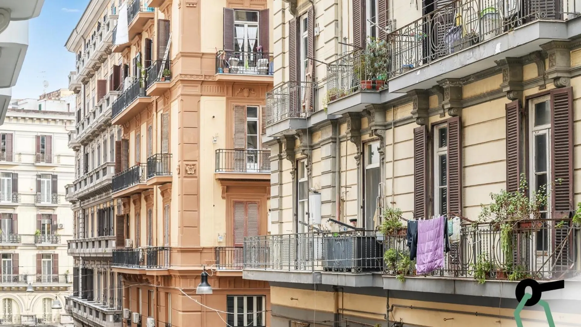 Aparthotel Hotiday Room Collection - Napoli Centro Storico
