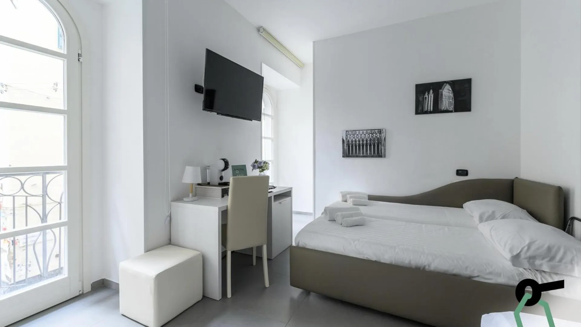 Hotiday Room Collection - Napoli Centro Storico Italy
