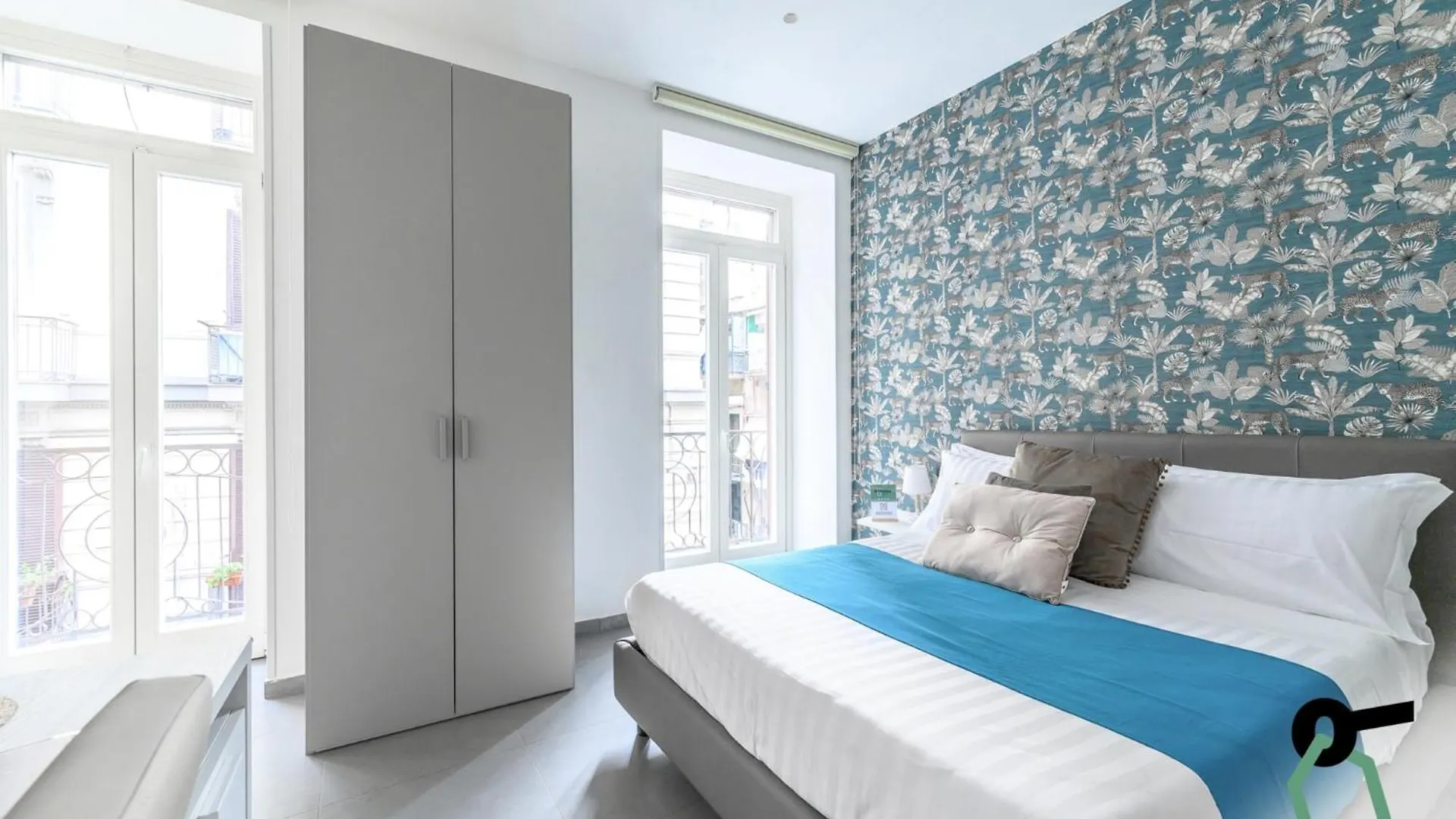 Hotiday Room Collection - Napoli Centro Storico 0*, Naples Italy