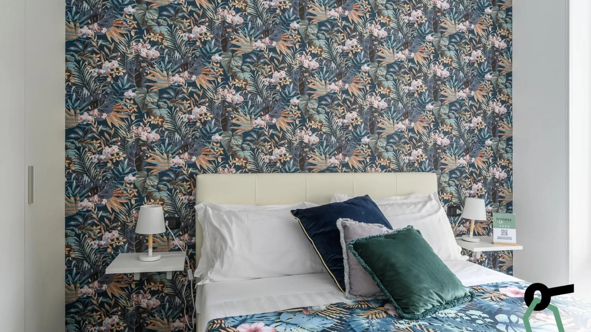 Hotiday Room Collection - Napoli Centro Storico Naples